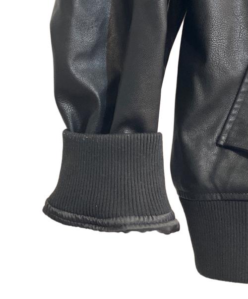Calvin Klein Jeans（カルバンクラインジーンズ）Calvin Klein Jeans (カルバンクラインジーンズ) フェイクレザーボンバージャケット ブラック サイズ:Mの古着・服飾アイテム