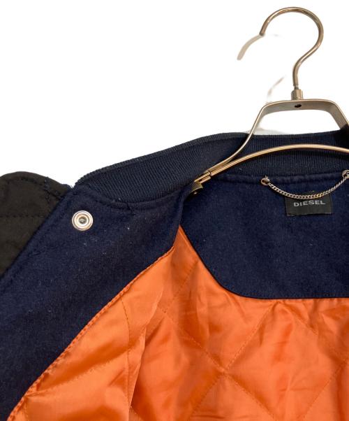 DIESEL（ディーゼル）DIESEL (ディーゼル) ダメージ加工スタジャン ネイビー サイズ:XSの古着・服飾アイテム
