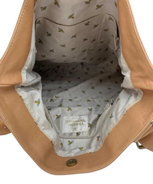 Vivienne Westwood（ヴィヴィアンウエストウッド）Vivienne Westwood (ヴィヴィアンウエストウッド) オーブエンボスレザーショルダーバッグ オレンジの古着・服飾アイテム