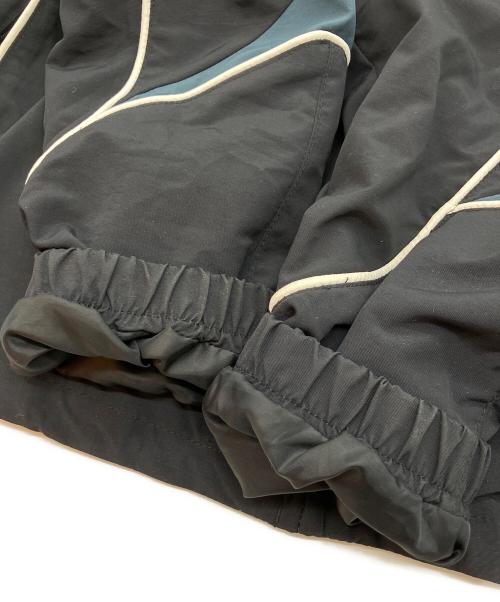 SUPREME（シュプリーム）Supreme (シュプリーム) Contrast Piping Track Jacket/コントラストパイピング トラックジャケット ブラック サイズ:Mの古着・服飾アイテム