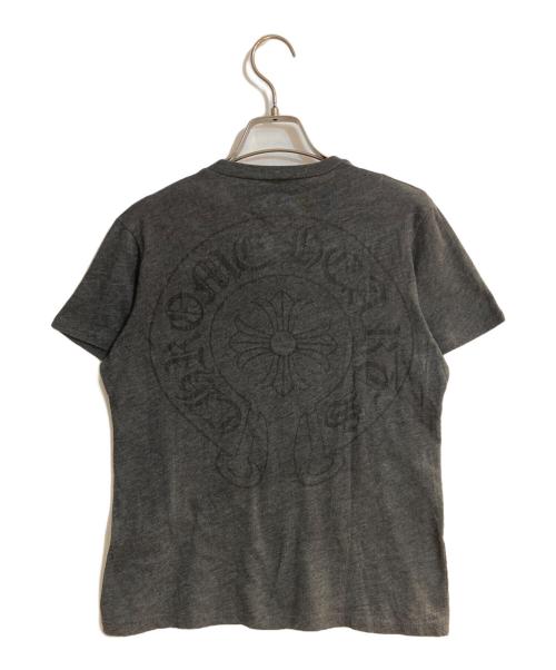 CHROME HEARTS（クロムハーツ）CHROME HEARTS (クロムハーツ) ホースシューバックプリントVネックカットソー グレー サイズ:Sの古着・服飾アイテム