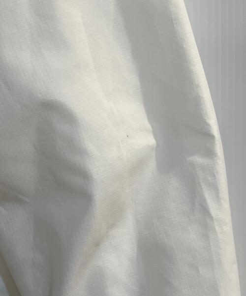 Thom Browne（トムブラウン）Thom Browne (トムブラウン) ナイロンフーデットジャケット ホワイト サイズ:1の古着・服飾アイテム