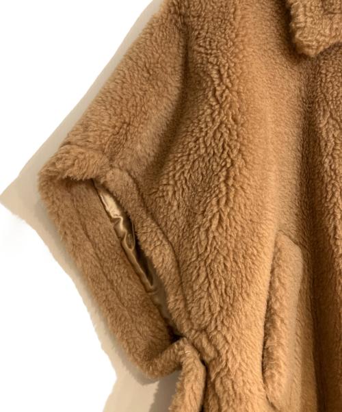 MaxMara（マックスマーラ）MaxMara (マックスマーラ) テディベアケープポンチョ キャメル サイズ:FREEの古着・服飾アイテム