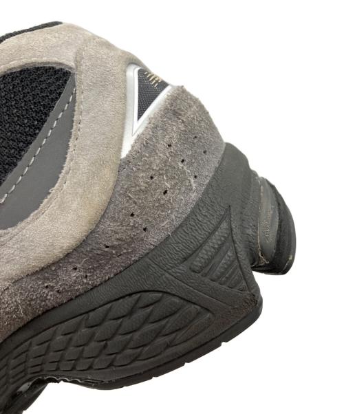 NEW BALANCE（ニューバランス）NEW BALANCE (ニューバランス) U2002RM ブラック×ベージュ サイズ:23の古着・服飾アイテム