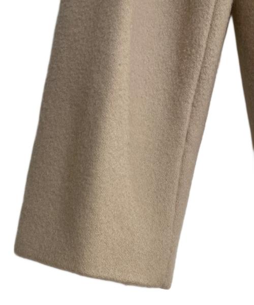BLUE LABEL CRESTBRIDGE（ブルーレーベルクレストブリッジ）BLUE LABEL CRESTBRIDGE (ブルーレーベルクレストブリッジ) フーデッドコート ベージュ サイズ:36の古着・服飾アイテム