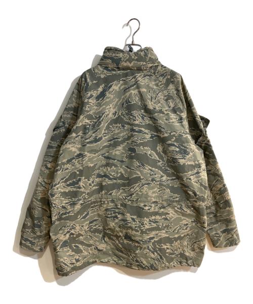 US ARMY（ユーエスアーミー）US ARMY PARKA, ALL-PURPOSE ENVIRONMENTAL, CAMOUFLAGE / ゴアテックスシェルジャケット/パーカー オールパーパス エンバイロメンタル カモフラージュ グリーン サイズ:XLの古着・服飾アイテム
