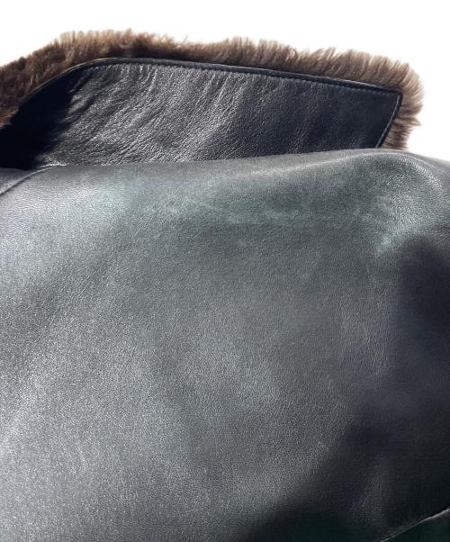 HUGO BOSS（ヒューゴ ボス）HUGO BOSS (ヒューゴ ボス) ファーカラーラムレザーコート ブラック サイズ:46の古着・服飾アイテム