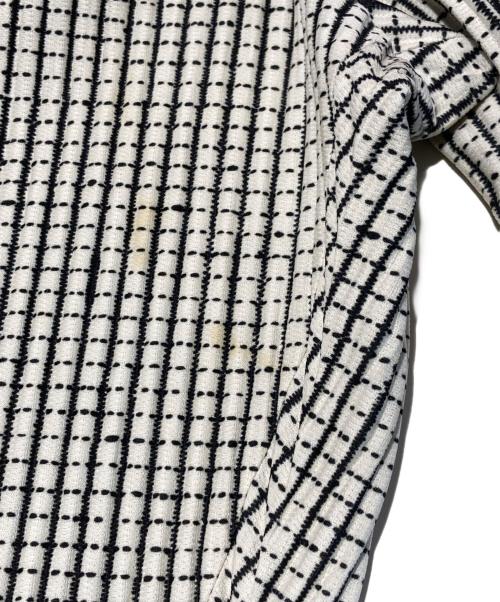 HOMME PLISSE ISSEY MIYAKE（オム プリッセ イッセイ ミヤケ）HOMME PLISSE ISSEY MIYAKE (オム プリッセ イッセイ ミヤケ) NETWORK CHECKプリーツパンツ ホワイト サイズ:2の古着・服飾アイテム