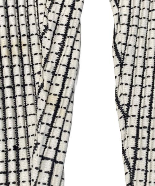 HOMME PLISSE ISSEY MIYAKE（オム プリッセ イッセイ ミヤケ）HOMME PLISSE ISSEY MIYAKE (オム プリッセ イッセイ ミヤケ) NETWORK CHECKプリーツパンツ ホワイト サイズ:2の古着・服飾アイテム