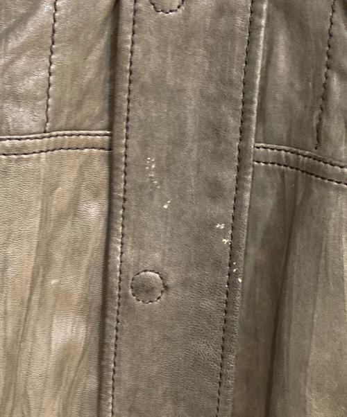 ARMANI COLLEZIONI（アルマーニ コレツィオーニ）ARMANI COLLEZIONI (アルマーニ コレツィオーニ) ラムレザーレザージャケット グリーン サイズ:48の古着・服飾アイテム