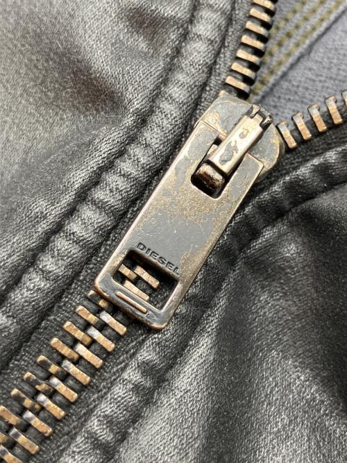 DIESEL（ディーゼル）DIESEL (ディーゼル) J-DANコーティングデニムジップパーカー ブラック サイズ:Sの古着・服飾アイテム
