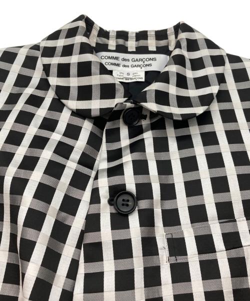 COMME des GARCONS COMME des GARCONS（コムデギャルソン コムデギャルソン）COMME des GARCONS COMME des GARCONS (コムデギャルソン コムデギャルソン) 25ss ラウンドカラーサテンチェックジャケット ブラック サイズ:Sの古着・服飾アイテム