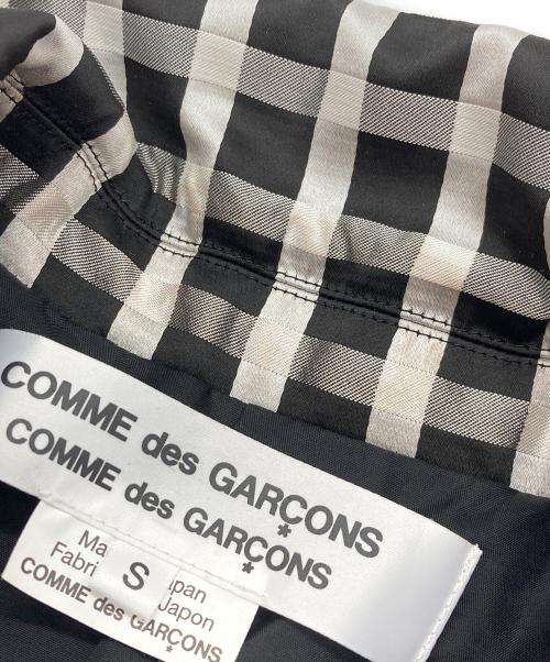 COMME des GARCONS COMME des GARCONS（コムデギャルソン コムデギャルソン）COMME des GARCONS COMME des GARCONS (コムデギャルソン コムデギャルソン) 25ss ラウンドカラーサテンチェックジャケット ブラック サイズ:Sの古着・服飾アイテム