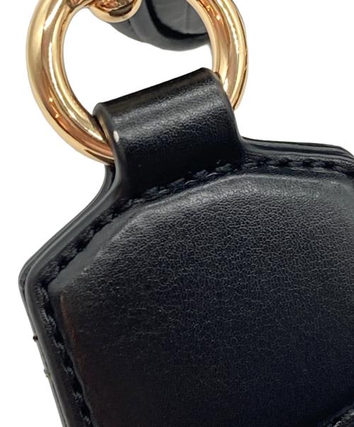MARC JACOBS（マークジェイコブス）MARC JACOBS (マークジェイコブス) クロスボディ クロコ型押しレザーショルダーバッグ ブラックの古着・服飾アイテム