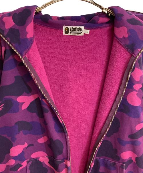 A BATHING APE（アベイシングエイプ）A BATHING APE (アベイシングエイプ) カモ柄フルジップパーカー パープル サイズ:Ｌの古着・服飾アイテム