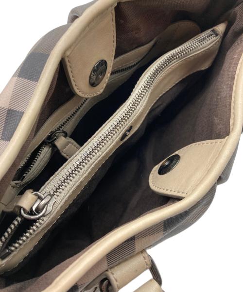 BURBERRY（バーバリー）BURBERRY (バーバリー) Northfield Trench Tote Bag/ノースフィールド トレンチ トート バッグ ベージュの古着・服飾アイテム