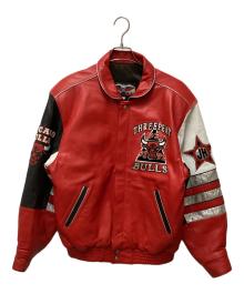 JEFF HAMILTON（ジェフハミルトン）の古着「CHICAGO BULLS 3PEAT JACKET」｜レッド