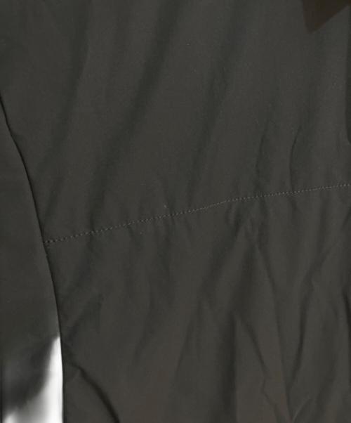 alo yoga（アローヨガ）alo yoga (アローヨガ) VOYAGE UTILITY CARGO JACKET/ボヤージュユーティリティカーゴジャケット ブラック サイズ:Ｌの古着・服飾アイテム