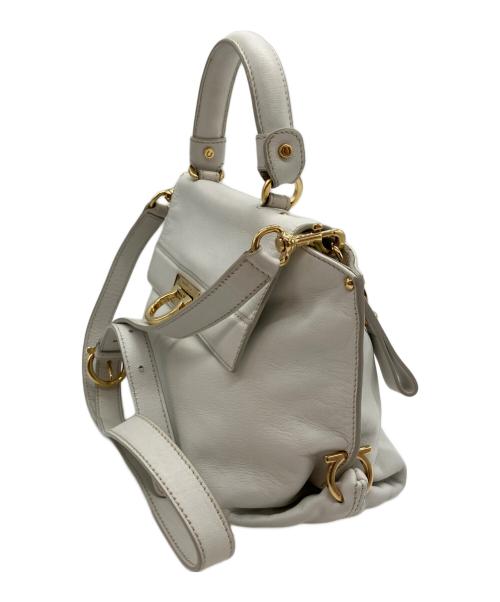Salvatore Ferragamo（サルヴァトーレ フェラガモ）Salvatore Ferragamo (サルヴァトーレ フェラガモ) 2WAYバッグ ホワイトの古着・服飾アイテム