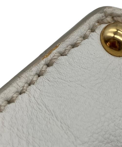 Salvatore Ferragamo（サルヴァトーレ フェラガモ）Salvatore Ferragamo (サルヴァトーレ フェラガモ) 2WAYバッグ ホワイトの古着・服飾アイテム