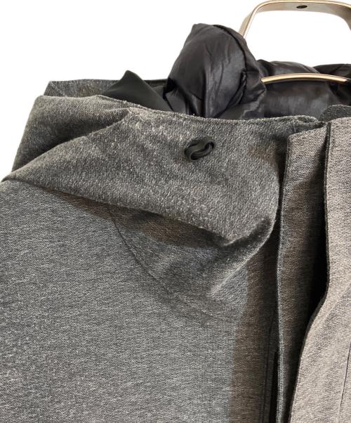 THE NORTH FACE（ザ ノース フェイス）THE NORTH FACE (ザ ノース フェイス) ノベルティー ゼウス トリクライメイト ジャケット グレー サイズ:Ｌの古着・服飾アイテム