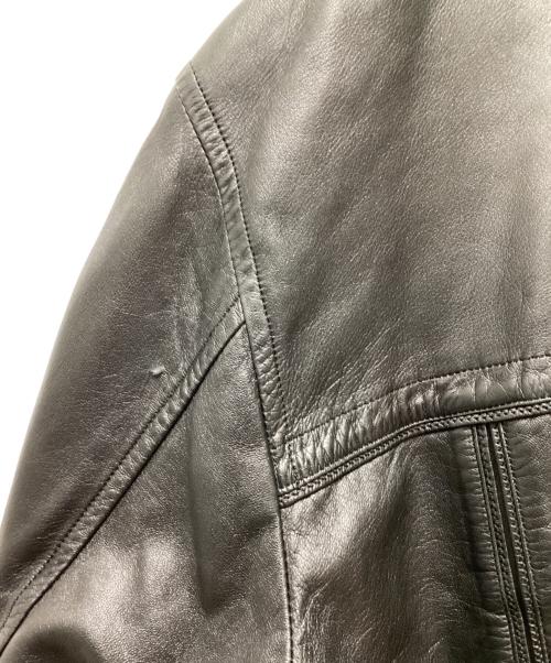 PIERRE BALMAIN（ピエール バルマン）PIERRE BALMAIN (ピエール バルマン) オーバーサイズラムレザーPコート ブラック サイズ:ＬＬの古着・服飾アイテム