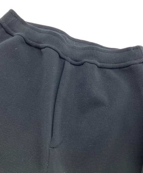 CFCL（シーエフシーエル）CFCL (シーエフシーエル) TC MILAN CURVED PANTS/ティーシー ミラン カーブド パンツ ブラック サイズ:3の古着・服飾アイテム