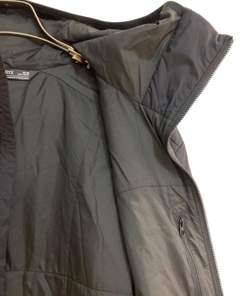 ARC'TERYX（アークテリクス）ARC'TERYX (アークテリクス) アトム フーディ ブラック サイズ:Mの古着・服飾アイテム