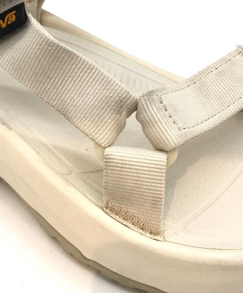 TEVA（テバ）TEVA (テバ) HURRICANE XLT2 AMPSOLE　1131270 アイボリー サイズ:23の古着・服飾アイテム