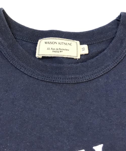 maison kitsune（メゾンキツネ）maison kitsune (メゾンキツネ) Tシャツ　AM00100AT1500 ネイビー サイズ:XSの古着・服飾アイテム