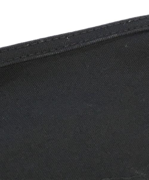 BEARDSLEY（ビアズリー）BEARDSLEY (ビアズリー) シルク刺繍カットソー　BA16Q0060140100 ブラック サイズ:Fの古着・服飾アイテム