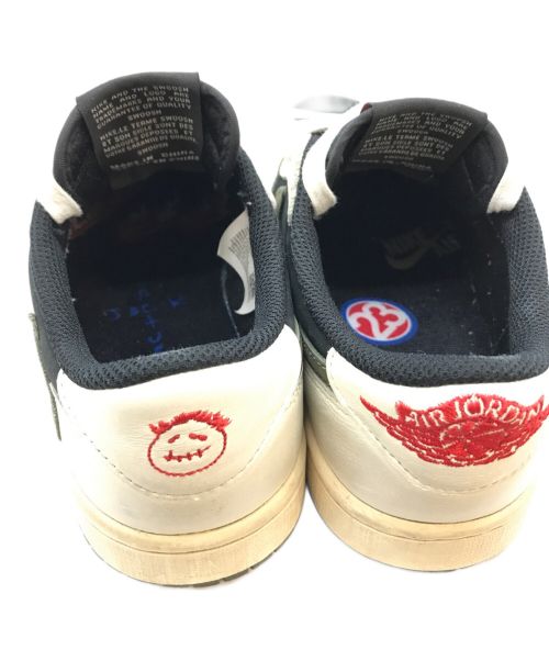 NIKE（ナイキ）NIKE (ナイキ) TRAVIS SCOTT (トラヴィス スコット) ローカットスニーカー オリーブ サイズ:23.5の古着・服飾アイテム