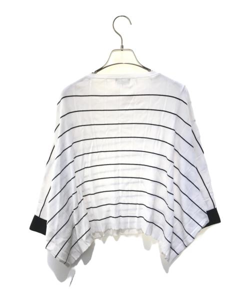 TRUNK HIROKO KOSHINO（トランク ヒロコ コシノ）TRUNK HIROKO KOSHINO (トランク ヒロコ コシノ) インアクセントドルマンニットプルオーバー/洗える ホワイト サイズ:38の古着・服飾アイテム