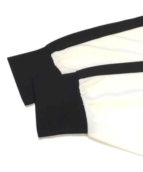 JEANASIS（ジーナシス）JEANASIS (ジーナシス) ゲームロングスリーブTシャツ　JS064505CF ブラック×ホワイト サイズ:F 未使用品の古着・服飾アイテム