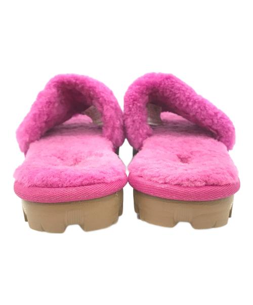 UGG（アグ）UGG (アグ) ファーサンダル ピンク サイズ:25の古着・服飾アイテム