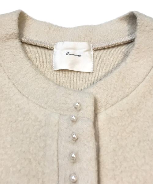SHIPS（シップス）SHIPS (シップス) シャギースムースジャージーパールモチーフカーディガン ベージュ サイズ:Freeの古着・服飾アイテム