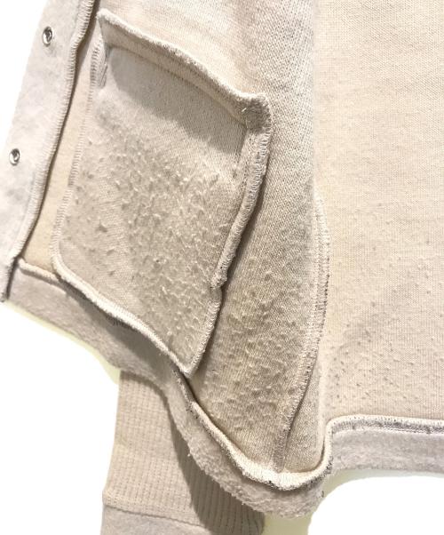 SHIPS（シップス）SHIPS (シップス) シャギースムースジャージーパールモチーフカーディガン ベージュ サイズ:Freeの古着・服飾アイテム