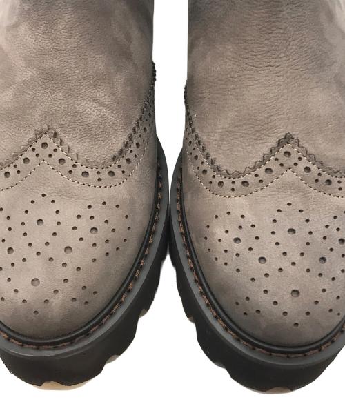 卑弥呼（ヒミコ）卑弥呼 (ヒミコ) メダリオンサイドゴアトラックソールブーツ ブラウン サイズ:24の古着・服飾アイテム