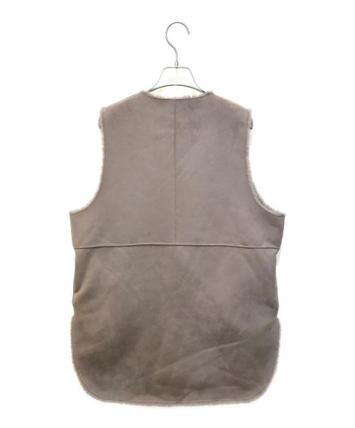 QTUME（クチューム）QTUME (クチューム) Fack muton middle gilet　482-24501 ベージュ サイズ:38の古着・服飾アイテム