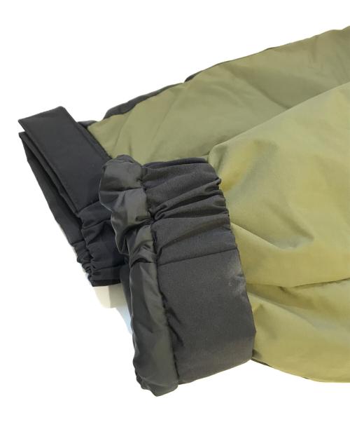 CAMP 7（キャンプ７）CAMP 7 (キャンプ７) 切替フードダウンジャケット　CP4402631002 オリーブ×ブラック サイズ:Mの古着・服飾アイテム