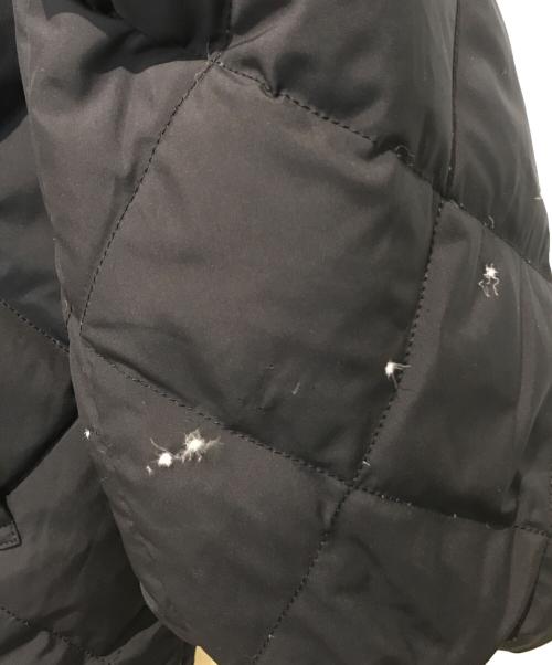 UNFILO（アンフィーロ）UNFILO (アンフィーロ) TAION (タイオン) リバーシブルボアダウン ブラック×ホワイト サイズ:Sの古着・服飾アイテム