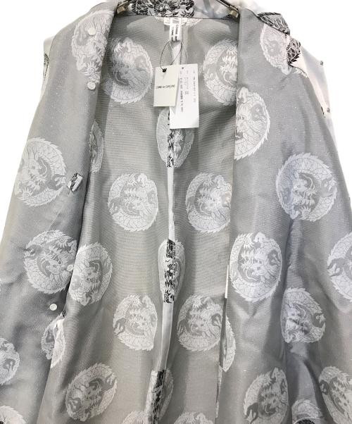 COMME des GARCONS COMME des GARCONS（コムデギャルソン コムデギャルソン）COMME des GARCONS COMME des GARCONS (コムデギャルソン コムデギャルソン) エンブロイダリードレス　RN-O025 グレー サイズ:XS 未使用品の古着・服飾アイテム