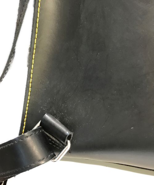 Dr.Martens（ドクターマーチン）Dr.Martens (ドクターマーチン) スモール レザー バックパック　AC989003 ブラックの古着・服飾アイテム