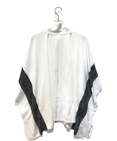 NO ID.（ノーアイディー）NO ID. (ノーアイディー) ラダリングZIPポンチョ 454006-747T ホワイト サイズ:ONE 未使用品の古着・服飾アイテム