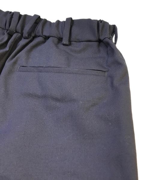 MARKAWARE（マーカウェア）MARKAWARE (マーカウェア) CLASSIC FIT TROUSERS　A21A-03PT02C ネイビー サイズ:2の古着・服飾アイテム