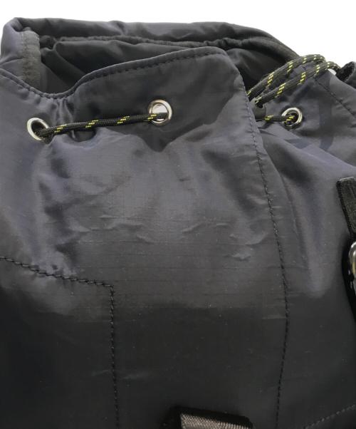 A.P.C.（アーペーセー）A.P.C. (アーペーセー) リュック ネイビーの古着・服飾アイテム