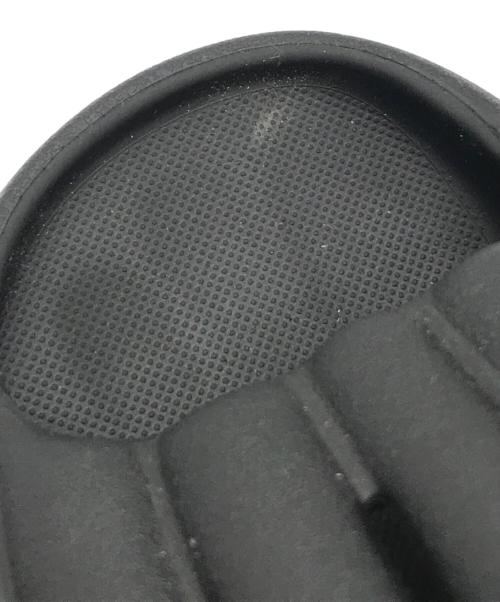 UGG（アグ）UGG (アグ) サンダル　1136880 ブラック サイズ:W6の古着・服飾アイテム