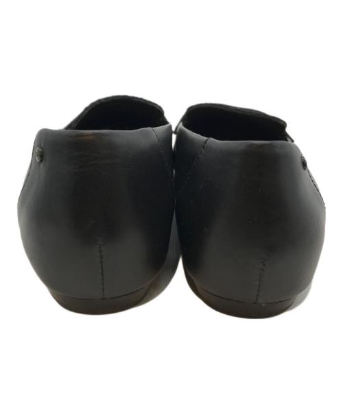 UGG（アグ）UGG (アグ) W COTY REPTILE ブラック サイズ:23の古着・服飾アイテム