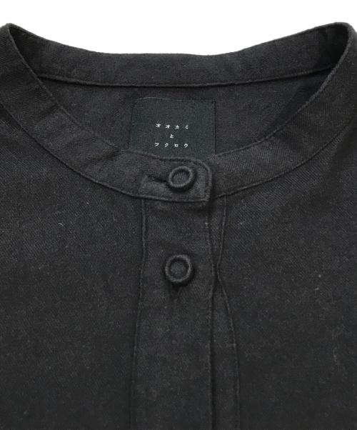 オオカミとフクロウ（オオカミトフクロウ）オオカミとフクロウ (オオカミトフクロウ) オオカミと野ばらの協奏曲”ワンピース” ブラック サイズ:FREE 未使用品の古着・服飾アイテム