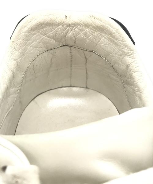 GUCCI（グッチ）GUCCI (グッチ) ローカットスニーカー　426184 ホワイト×ブラック サイズ:8 1/2の古着・服飾アイテム